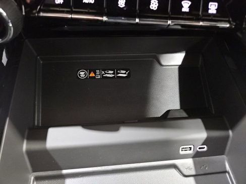 New 2025 Chevrolet Tahoe Premier AWD/4WD image 30
