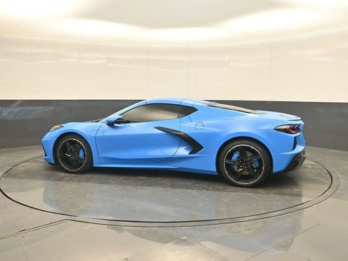 Used 2024 Chevrolet Corvette Stingray Preferred Cpe w/ 2LT image 27