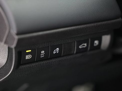 Used 2026 Toyota Camry XSE FWD image 21