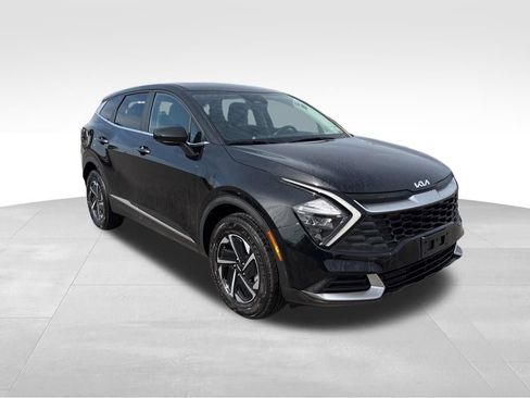 Certified 2023 Kia Sportage LX image 4