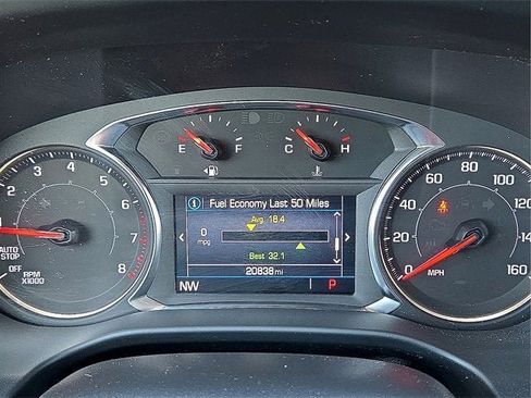 Certified 2023 GMC Acadia SLE w/ Driver Convenience Package image 23