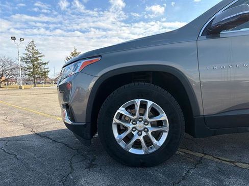 Certified 2018 Chevrolet Traverse LT image 41