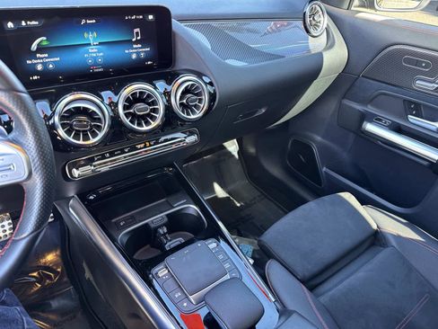 Used 2022 Mercedes-Benz GLA 250 image 23