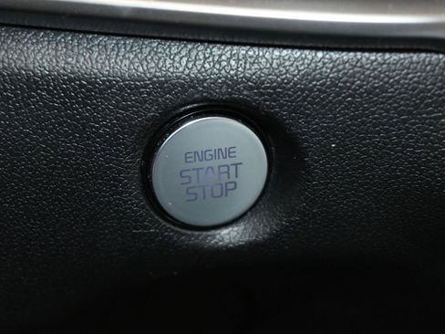 Used 2024 Kia Sorento LX image 26