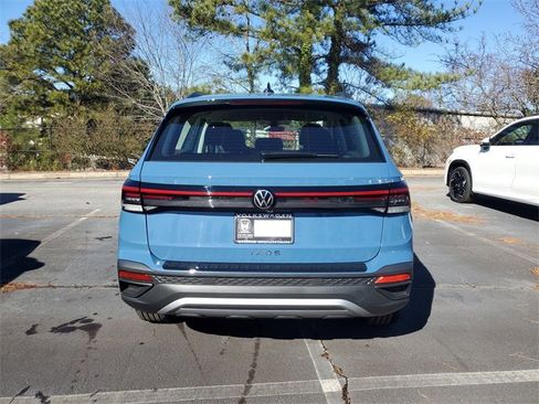 New 2026 Volkswagen Taos S image 5