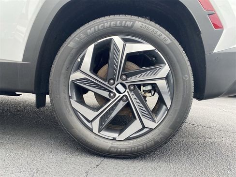 New 2024 Hyundai Tucson Limited image 20