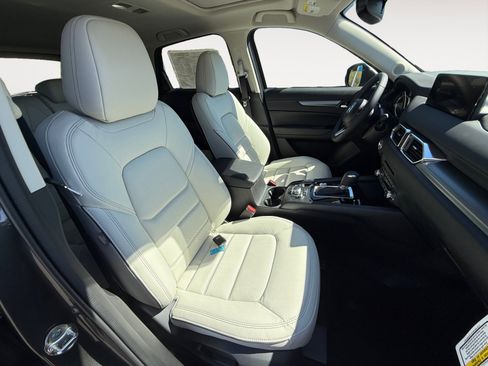 New 2025 MAZDA CX-5 AWD 2.5 S w/ Preferred Package image 19