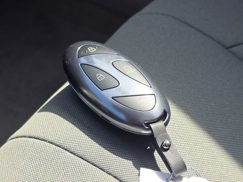 New 2026 Hyundai Elantra SEL Sport Premium FWD image 33