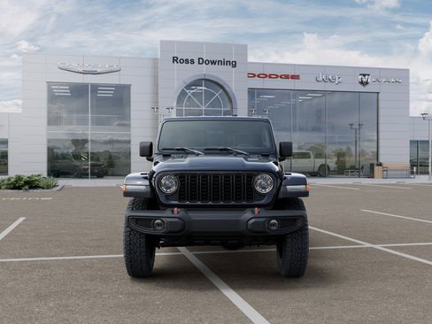 New 2026 Jeep Gladiator Rubicon w/ Steel Power Dome Hood Package AWD/4WD image 6