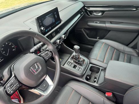Used 2024 Honda CR-V Sport Touring image 15