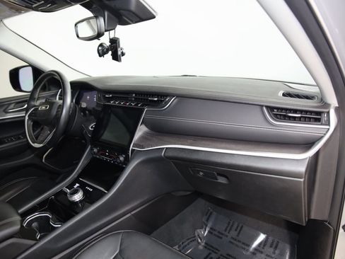 Used 2022 Jeep Grand Cherokee L Limited image 43