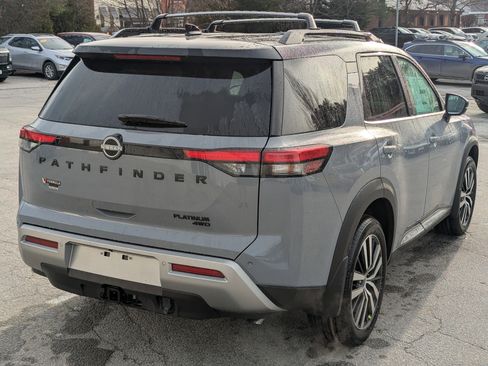 New 2025 Nissan Pathfinder Platinum image 7