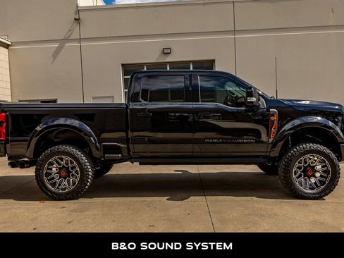 Used 2024 Ford F250 Lariat w/ Lariat Ultimate Package image 10