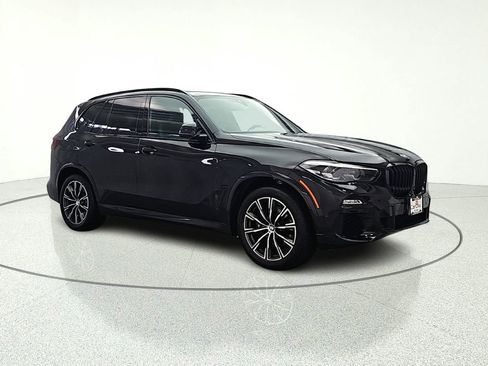 Used 2021 BMW X5 xDrive40i w/ M Sport Package AWD/4WD image 8