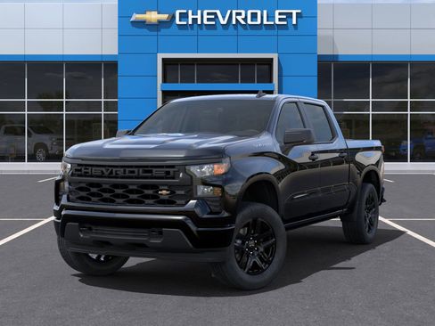 New 2025 Chevrolet Silverado 1500 Custom image 6
