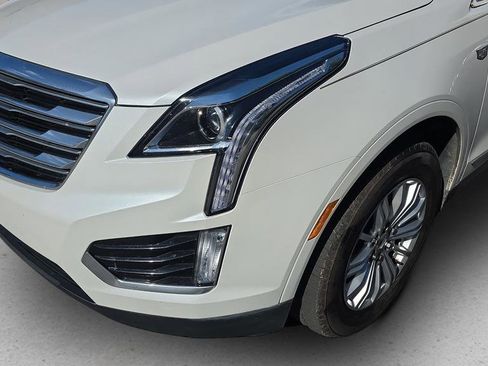 Used 2018 Cadillac XT5 AWD image 9