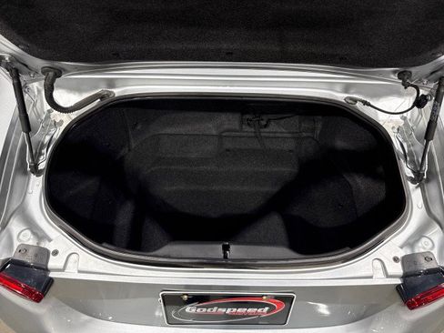 Used 2019 FIAT 124 Spider Abarth w/ Navigation & Sound Group image 14