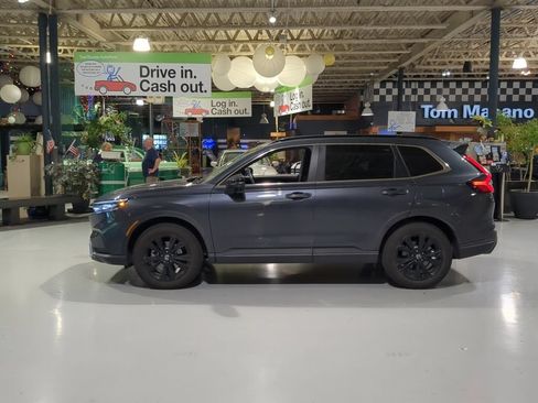 Used 2025 Honda CR-V Sport Touring image 18