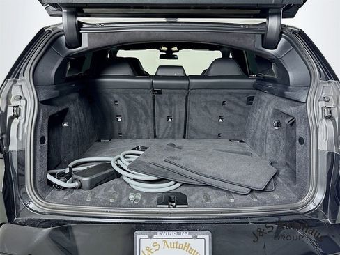 Used 2024 BMW XM image 33