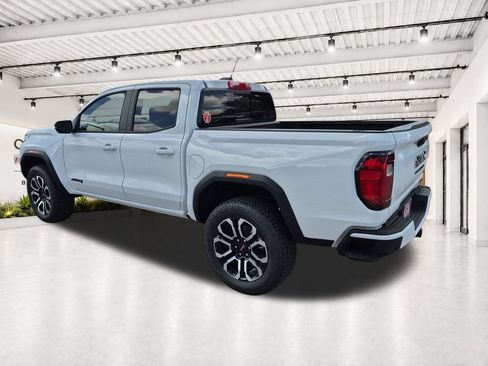 New 2026 GMC Canyon AT4 w/ AT4 Premium Package AWD/4WD image 9