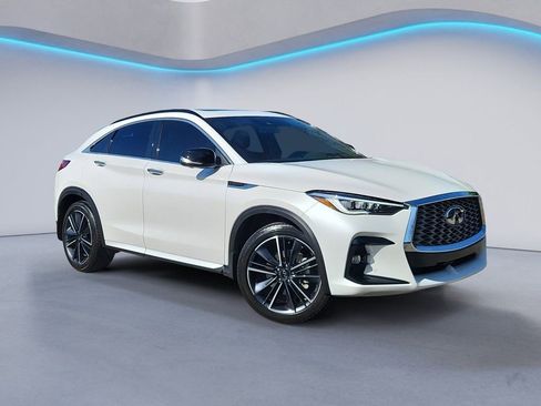 Used 2025 INFINITI QX55 Essential AWD/4WD image 2