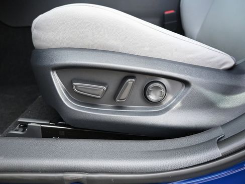 New 2026 Toyota Camry SE image 12