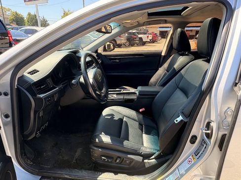 Used 2014 Lexus ES 350 FWD image 19
