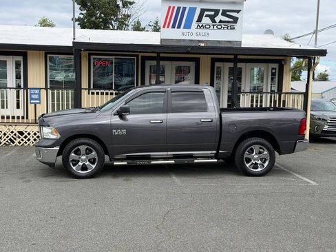 Used 2018 RAM 1500 Big Horn RWD image 2