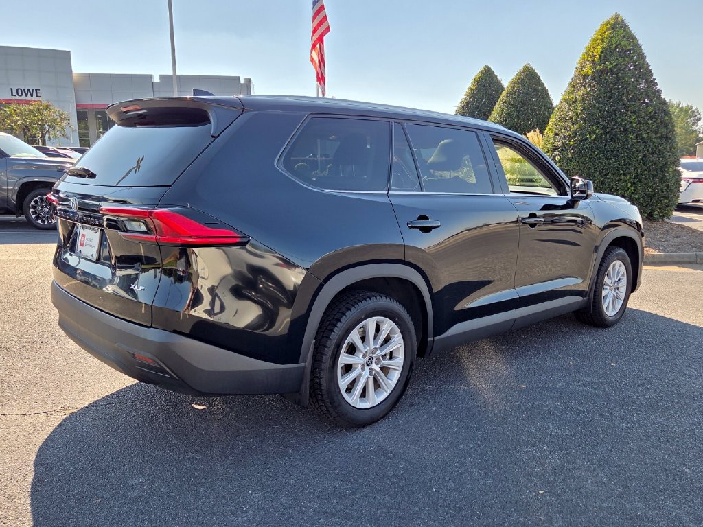 Certified 2024 Toyota Grand Highlander FWD image 14