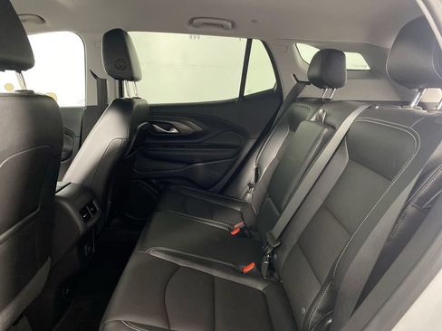 Certified 2023 GMC Terrain SLT FWD image 21
