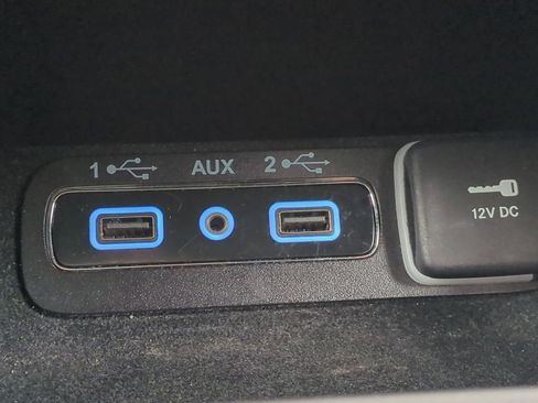 Used 2022 Jeep Grand Cherokee Altitude image 37