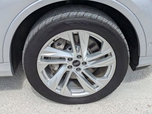 Used 2021 Audi Q7 3.0T Premium Plus w/ Premium Plus Package image 9