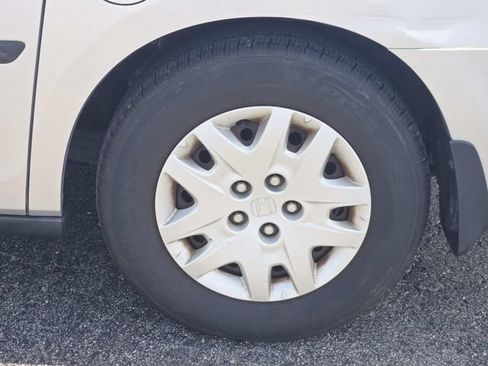 Used 2010 Honda Odyssey LX image 16