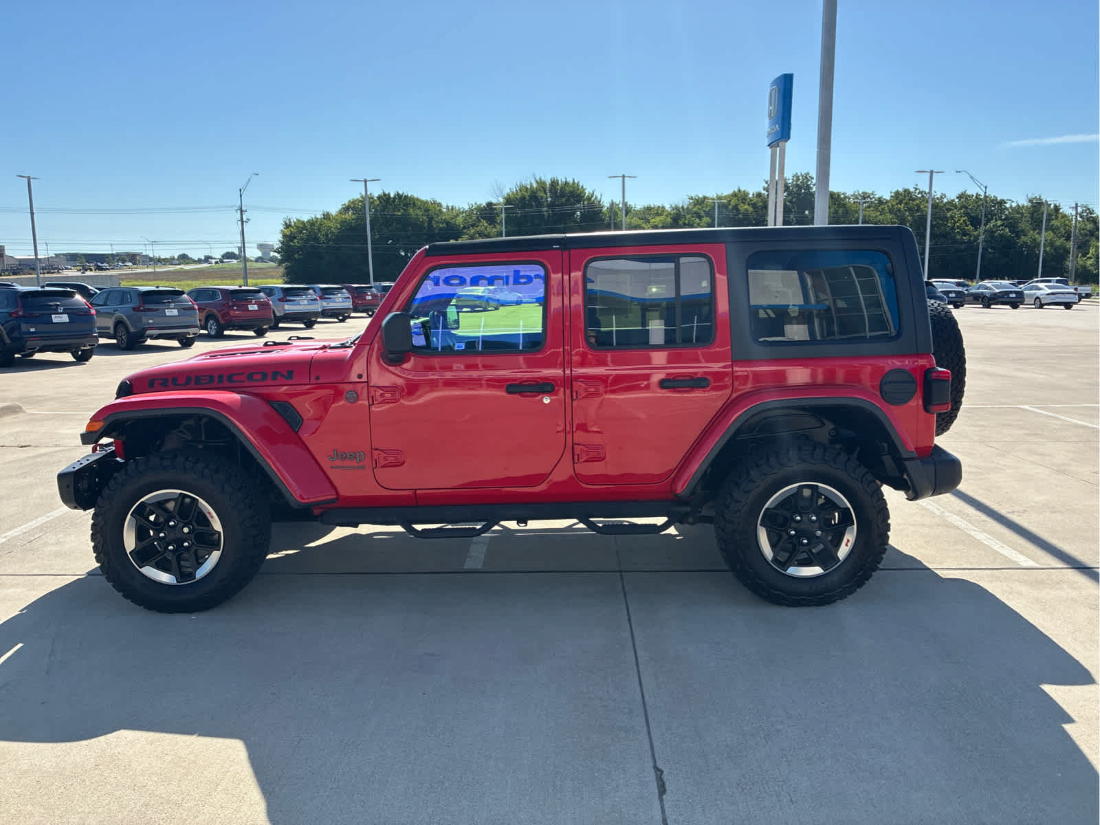 Used 2018 Jeep Wrangler Unlimited Rubicon AWD/4WD image 20