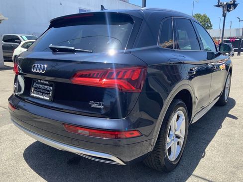 Used 2018 Audi Q5 2.0T Premium w/ Convenience Package AWD/4WD image 20