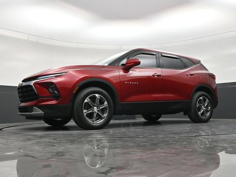 Used 2024 Chevrolet Blazer LT FWD image 20