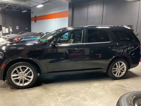 Used 2023 Dodge Durango GT AWD/4WD image 4