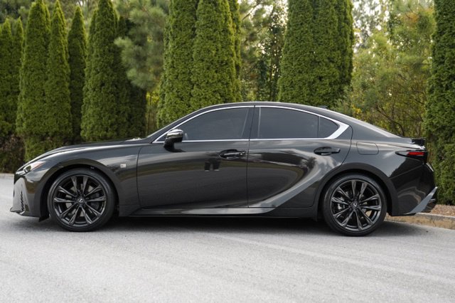 Used 2024 Lexus IS 300 F Sport RWD image 5