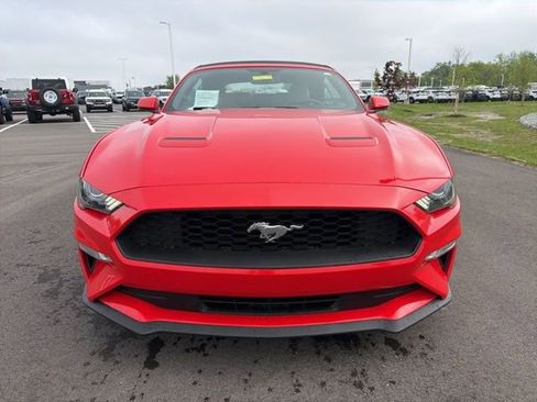 Used 2020 Ford Mustang Premium RWD image 5