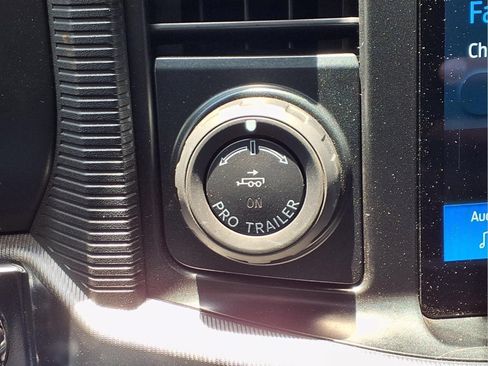 Used 2025 Ford F150 Raptor AWD/4WD image 21