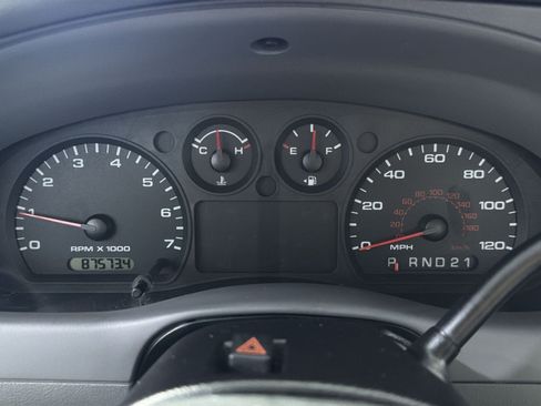 Used 2011 Ford Ranger XLT RWD image 27