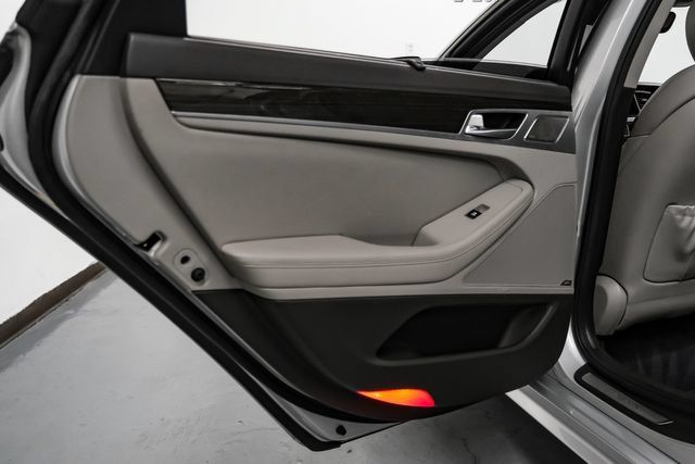 Used 2019 Genesis G80 3.8 w/ Sport Package 02 RWD image 43