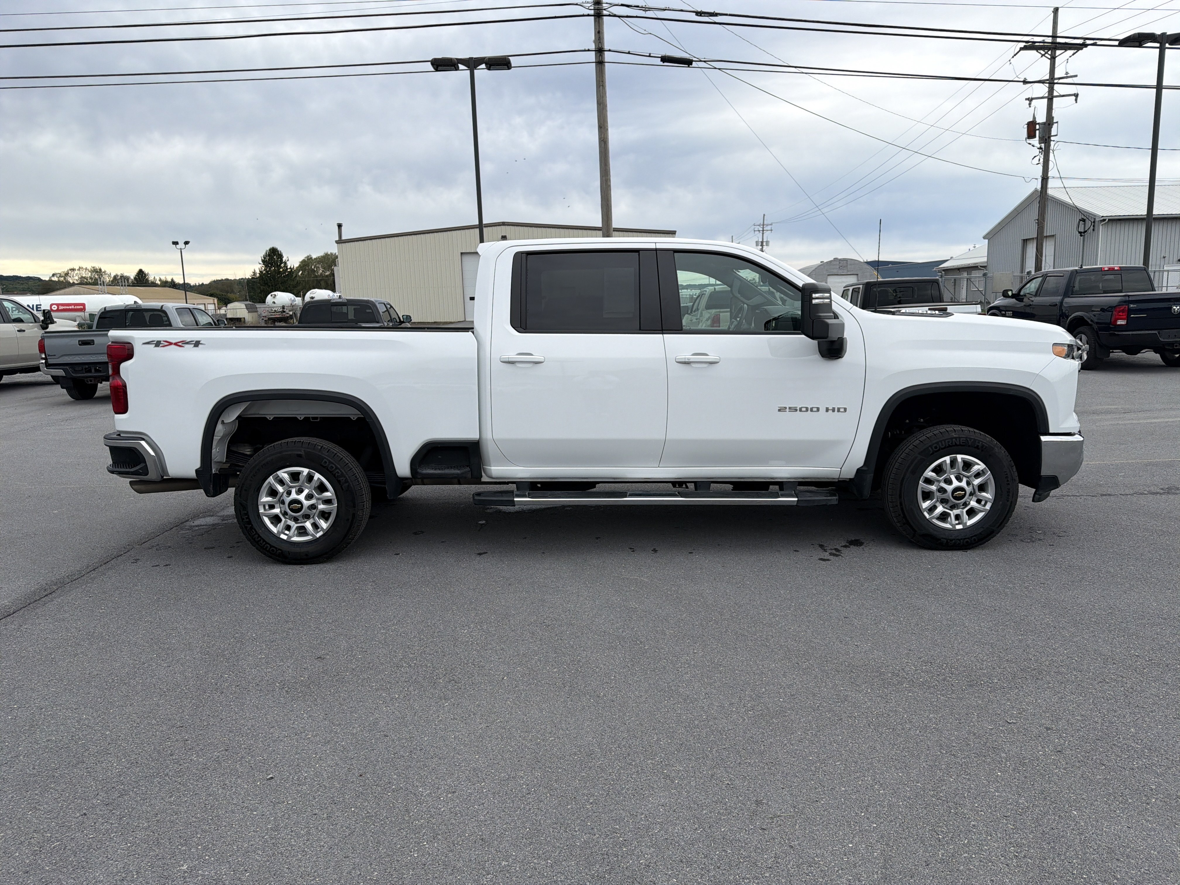 Used 2026 Chevrolet Silverado 2500 LT AWD/4WD image 13