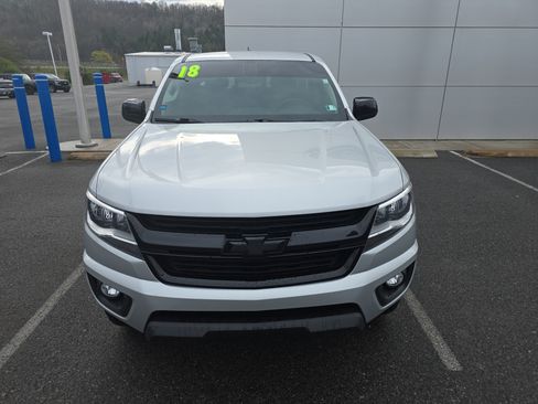 Used 2018 Chevrolet Colorado LT w/ Redline Special Edition AWD/4WD image 9