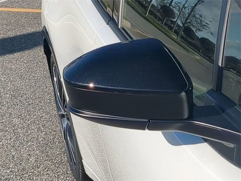 New 2026 Toyota Prius XLE image 12