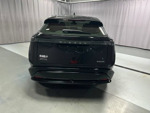 Used 2023 Nissan Ariya FWD image 6