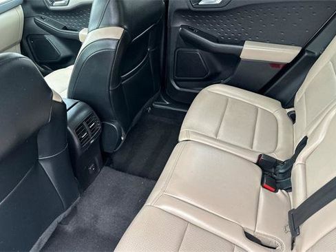 Used 2020 Ford Escape SEL image 12