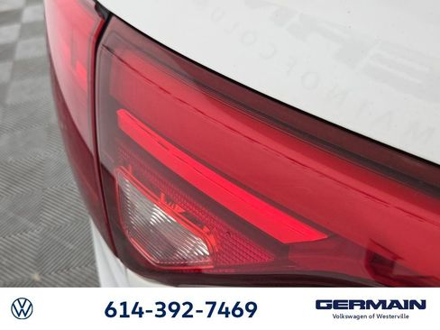 Used 2019 GMC Acadia SLT w/ LPO, Cargo Package image 14