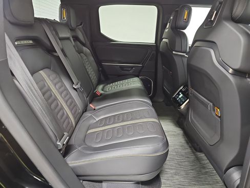 Used 2025 Rivian R1T Adventure image 22