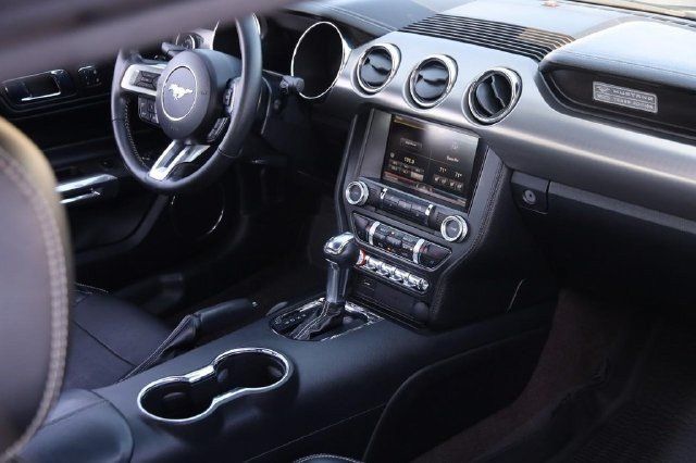 Used 2015 Ford Mustang GT Premium w/ Equipment Group 401A RWD image 24